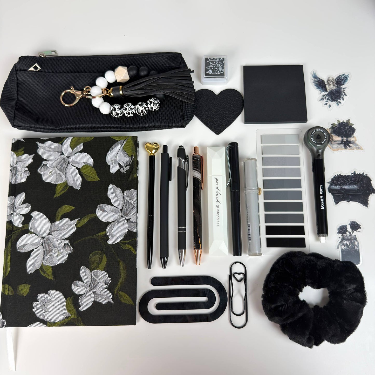 🖤 Black Blossom