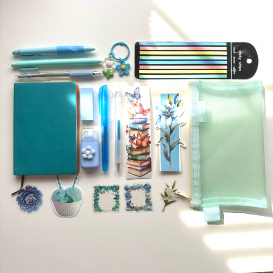 ✨ BLUE DESK SET