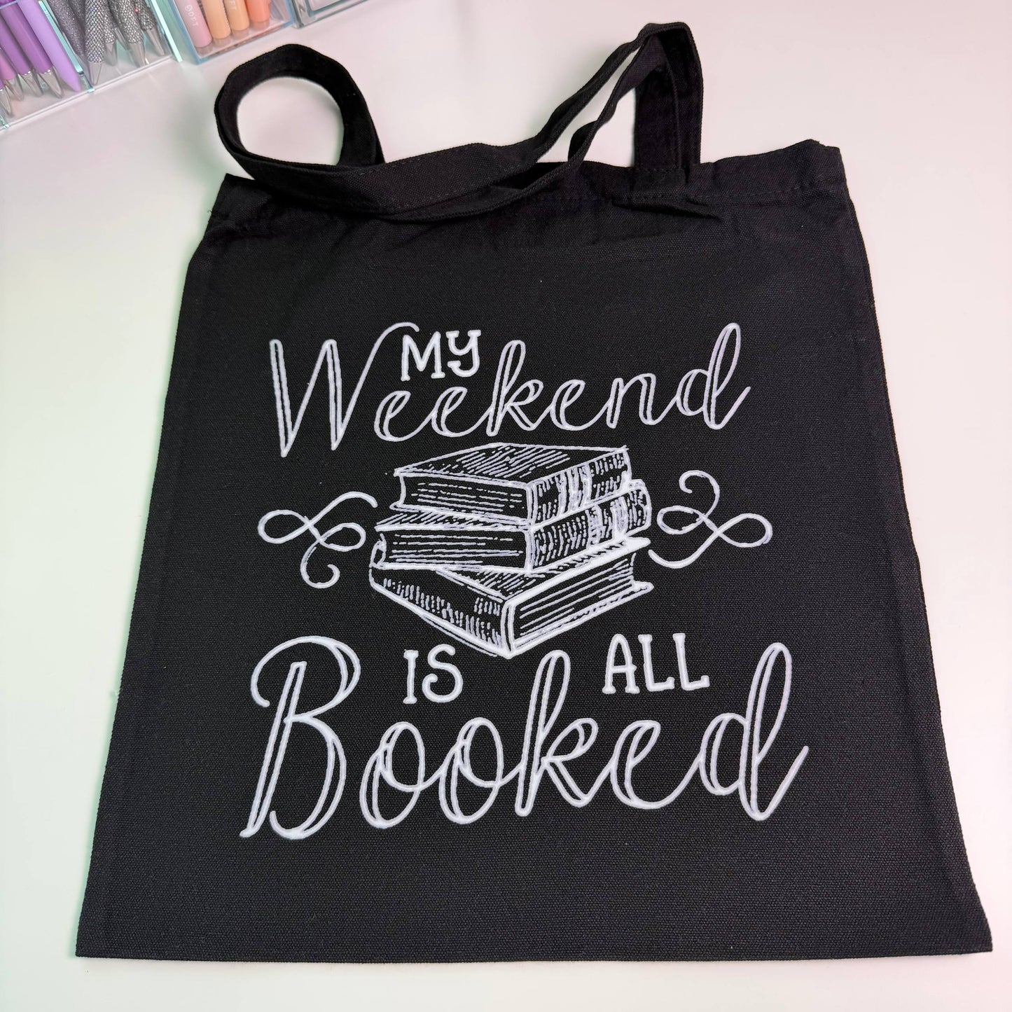 BOOKISH TOTE 🤍