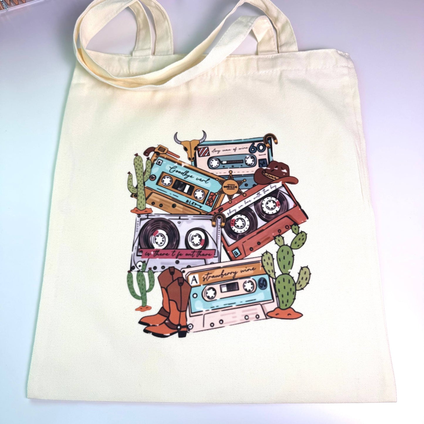 BOOKISH TOTE 🤍