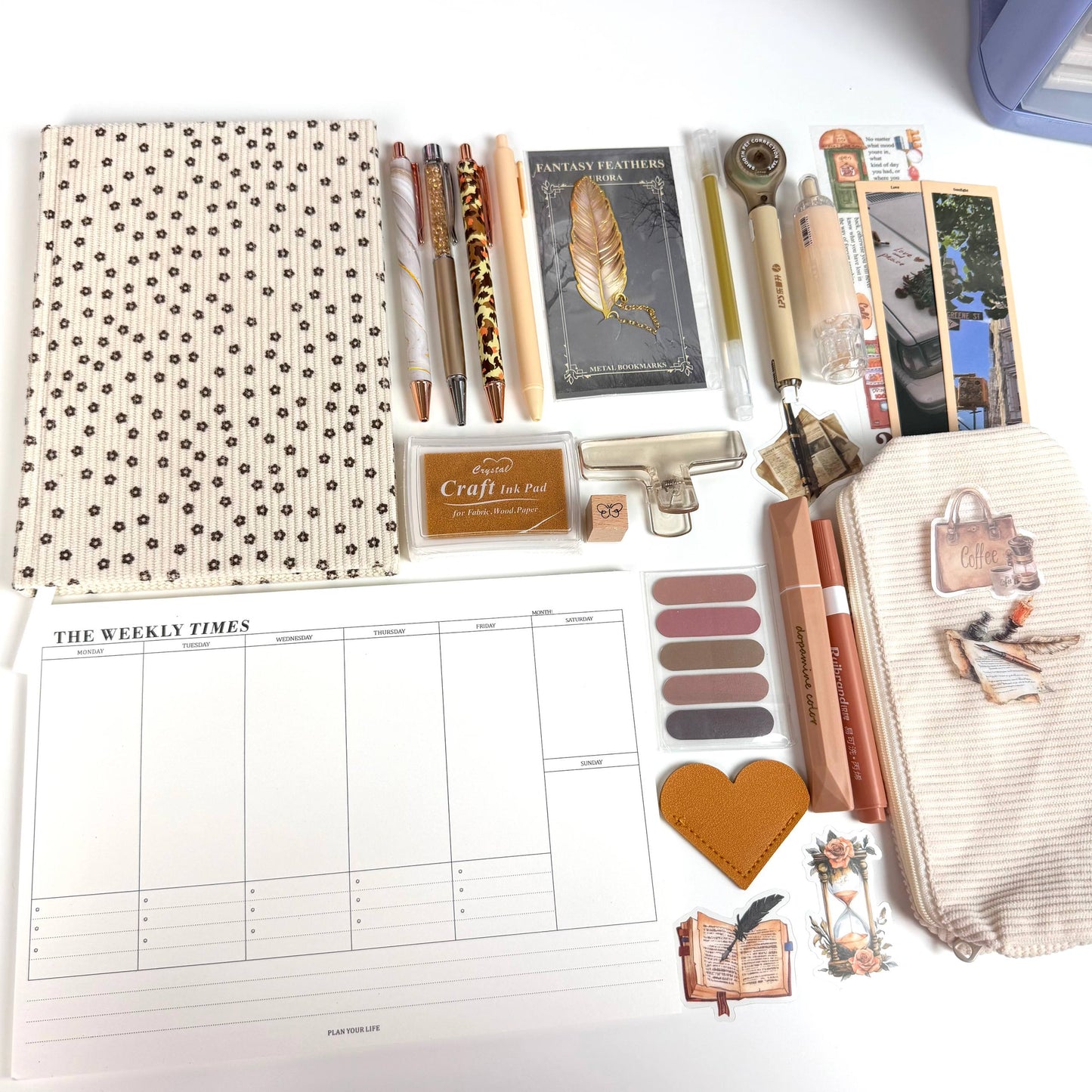 COZY DESK STATIONERY SET